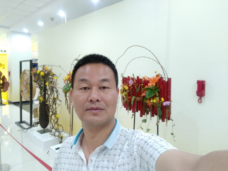 一点温馨的第一张照片--嘉峪关父母相亲团